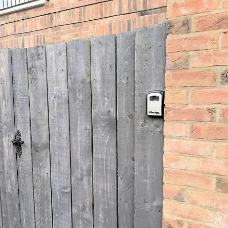 Lägenhet Compton With Free Parking York