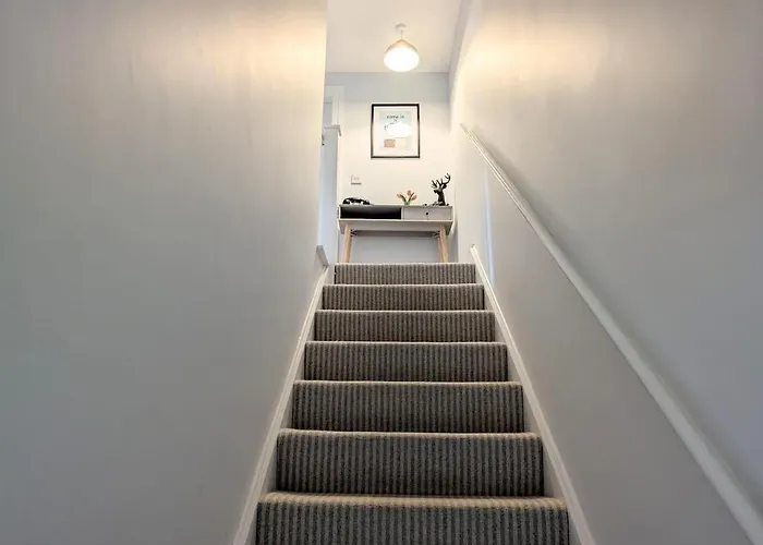 Compton With Free Parking * York