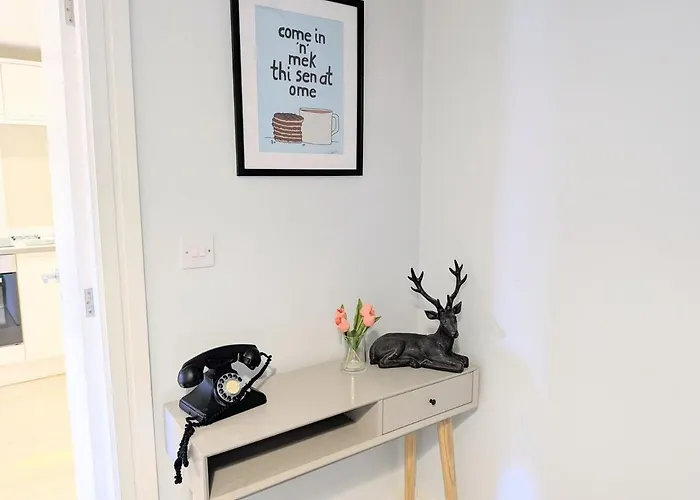 Compton With Free Parking Apartamento York