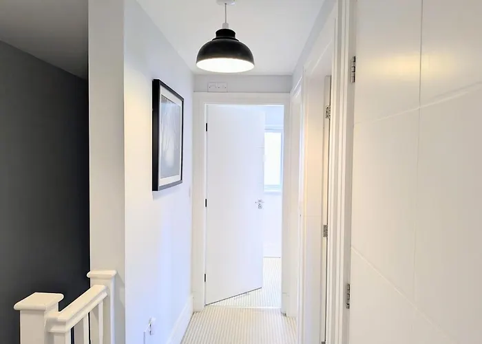 Apartamento Compton With Free Parking York