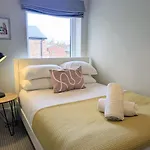 Apartman Compton With Free Parking