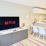 Compton With Free Parking * York