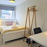 Compton With Free Parking *